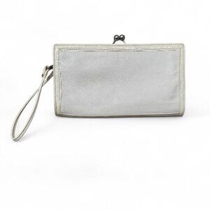 Coach Soho Rare Kisslock Framed Vintage Leather Ivory Clutch Wristlet Bag